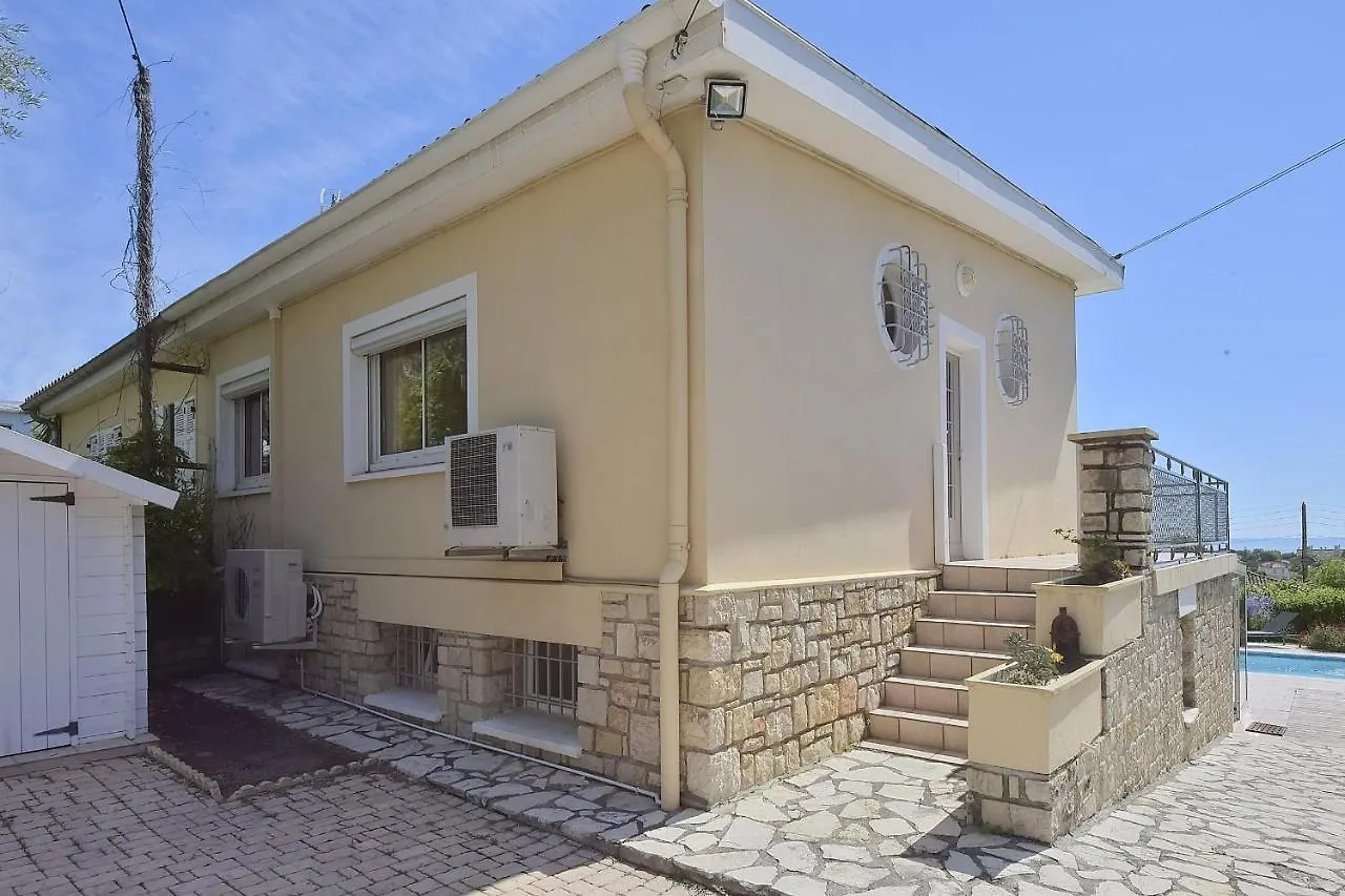 Vila Family House With Swimming Pool & Sea View Antibes
