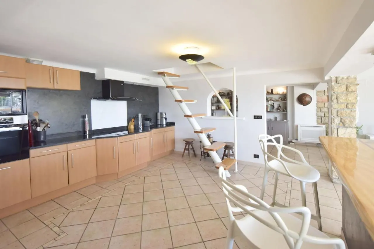 Vila Family House With Swimming Pool & Sea View Antibes Francie