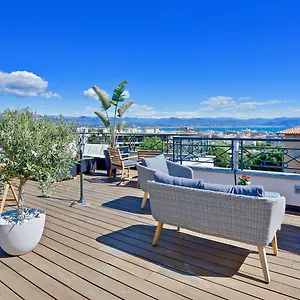Western Journel Juan-les-pins Otel