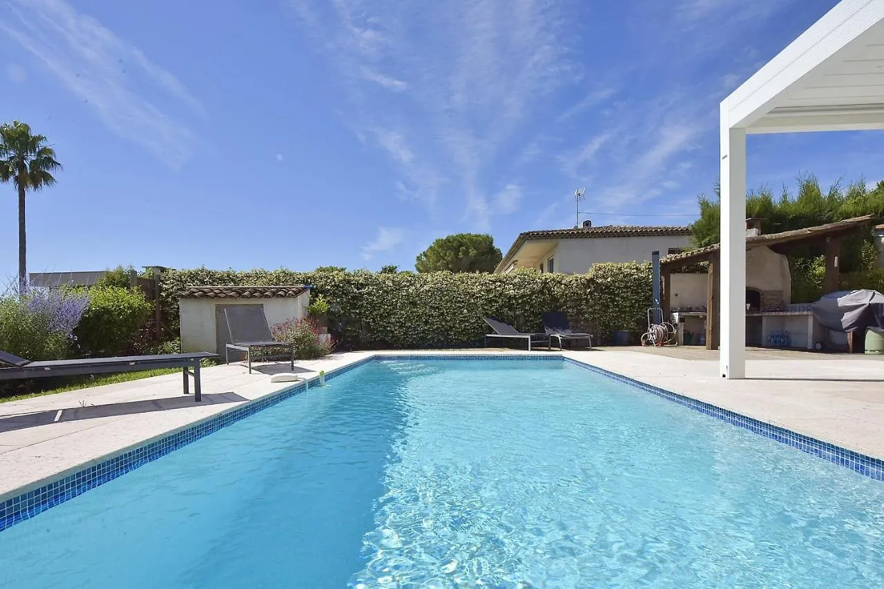 Family House With Swimming Pool & Sea View Villa Antibes