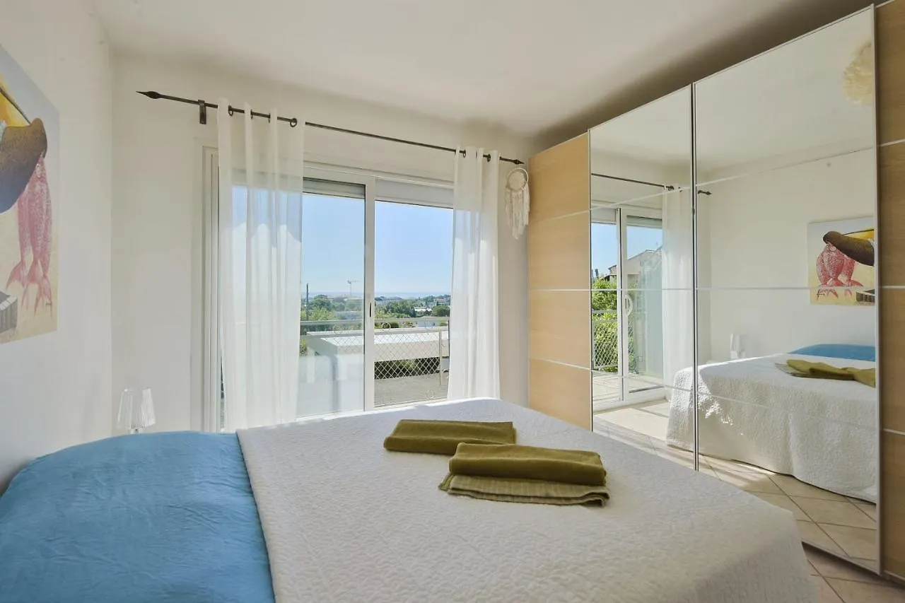Family House With Swimming Pool & Sea View Villa Antibes